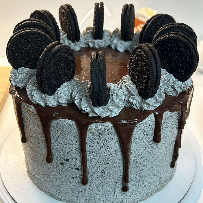 Cookies and Cream Cake